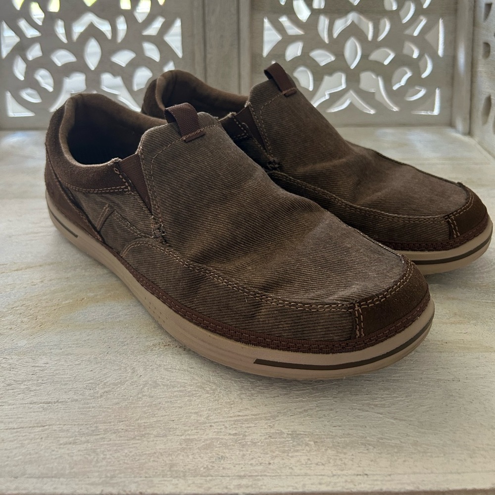 Skechers Men Brown Tan Slip-On Loafers Shoes Canvas Denim 64356 Memory Foam 9
